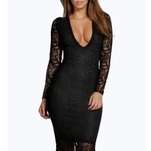 NWOT Boohoo Lace Plunge Neck Bodycon Dress